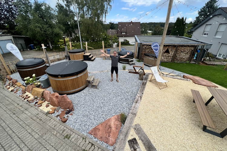 Different models are available at Franz's new exhibition area | Kirami hot tubs