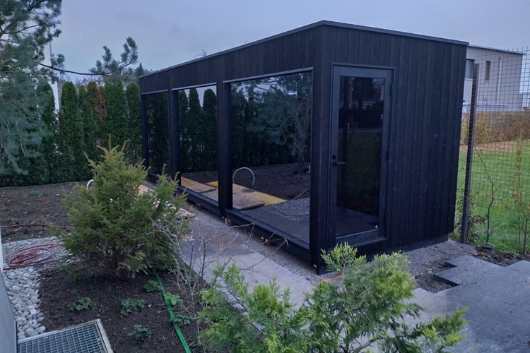 Finnish saunas were the only possible business option for someone who loves Finland and saunas.