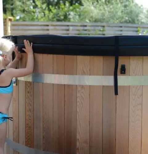 Improve hot tubbing safety with Kirami products | Kirami﻿