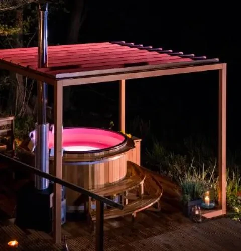 light up the darkness with an illuminated hot tub | Kirami