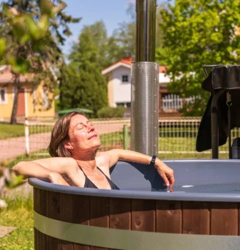 Mother’s relaxing moment | Kirami