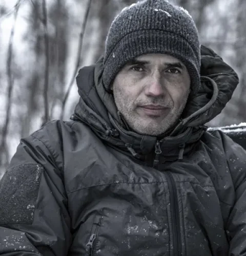 Valerjan Romanovski | The art of surviving outdoors in the winter | Kirami
