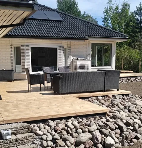 A stunning and easy-to-maintain terrace with Kirami patio elements